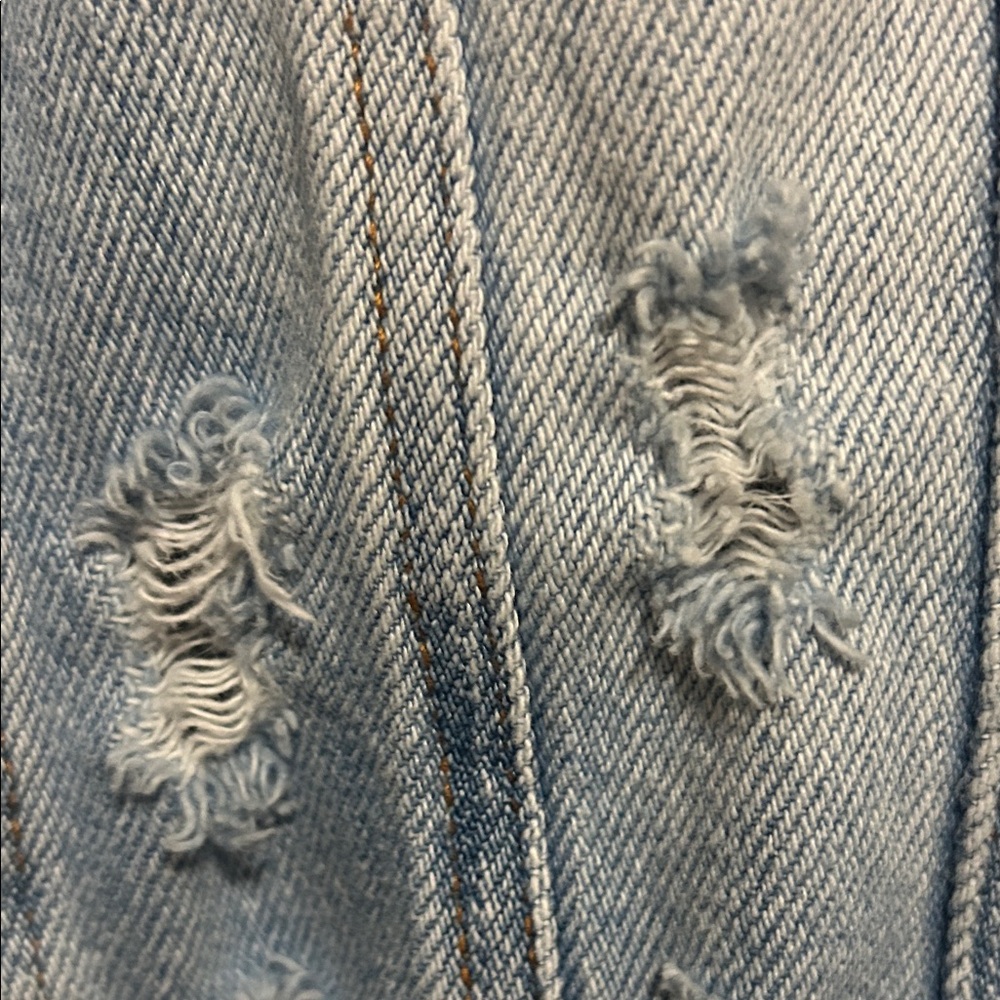Distressed denim jacket - Picture 4 of 9